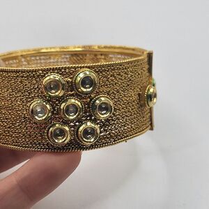 Chunky Floral Crystal Bohemian Belly Dance 2.5 in D